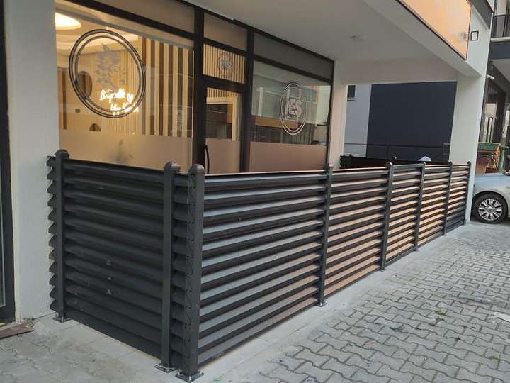 Commercial frontage